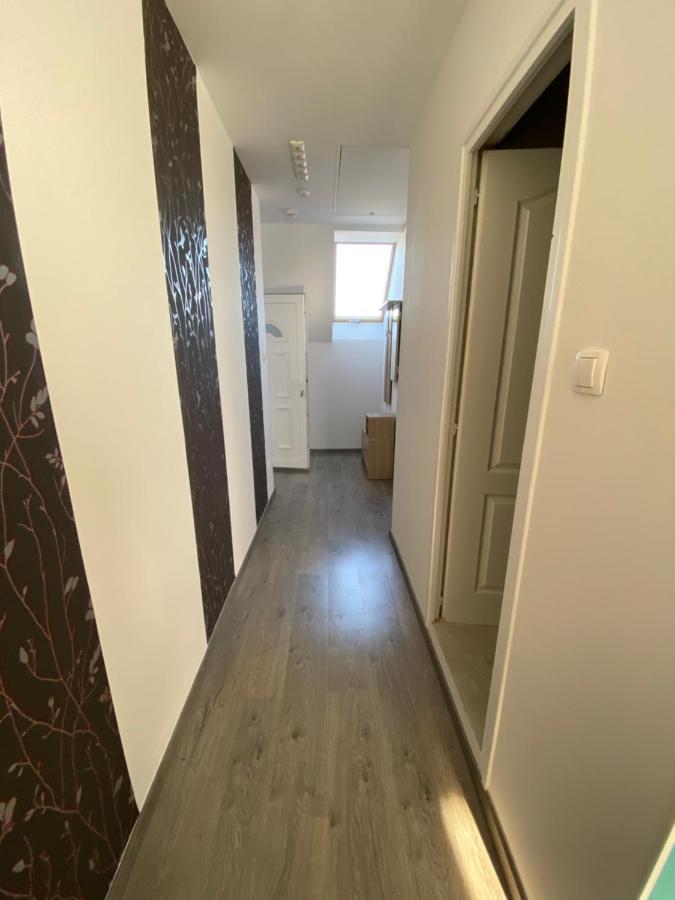 Platan Apartmanhaz Balatongyörök Exteriör bild