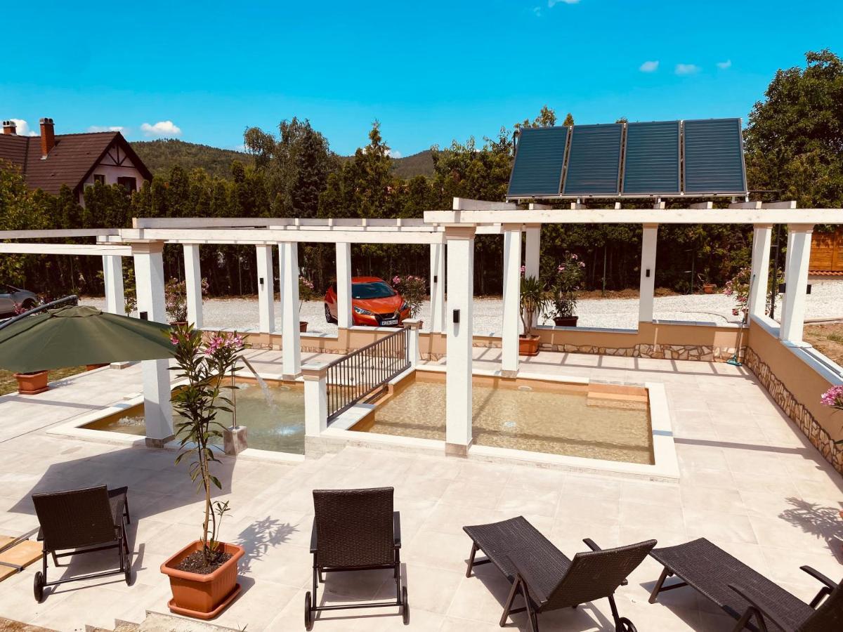 Platan Apartmanhaz Balatongyörök Exteriör bild